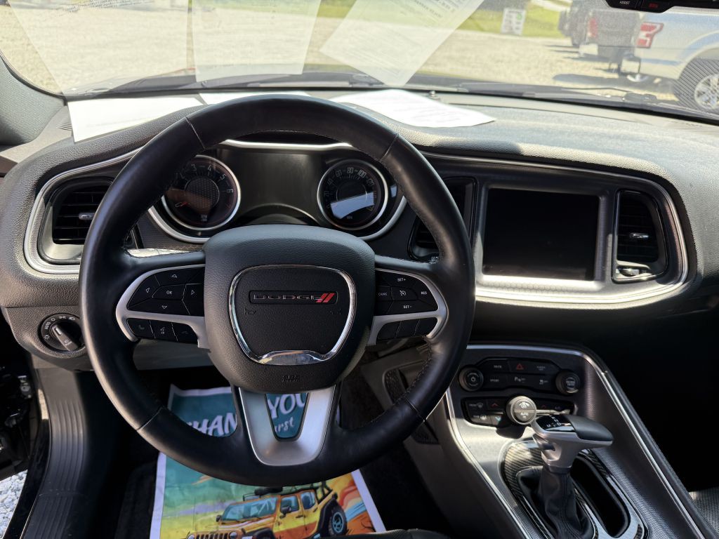 2018 Dodge Challenger Image 8