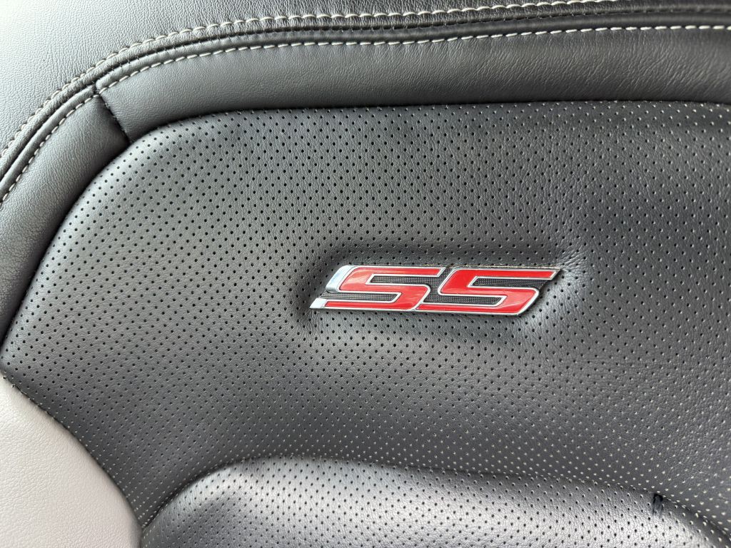 2020 Chevrolet Camaro Image 9