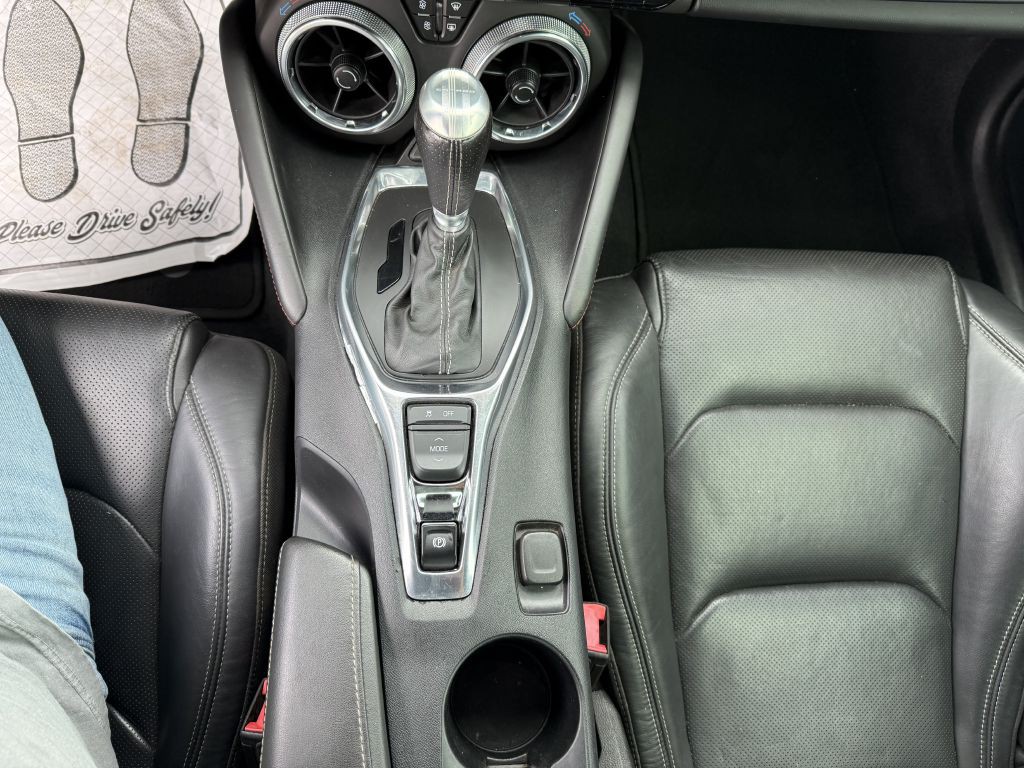 2020 Chevrolet Camaro Image 10