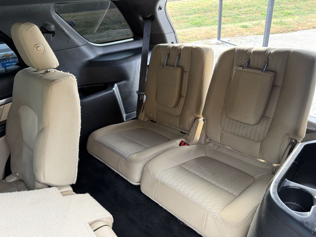 2017 Ford Explorer Image 7