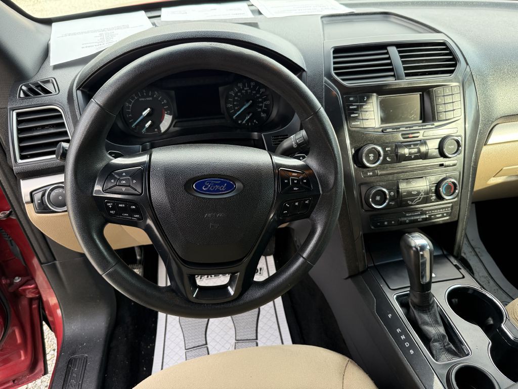 2017 Ford Explorer Image 9
