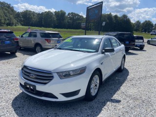 Image for 2013 Ford Taurus SE ID: 7037857