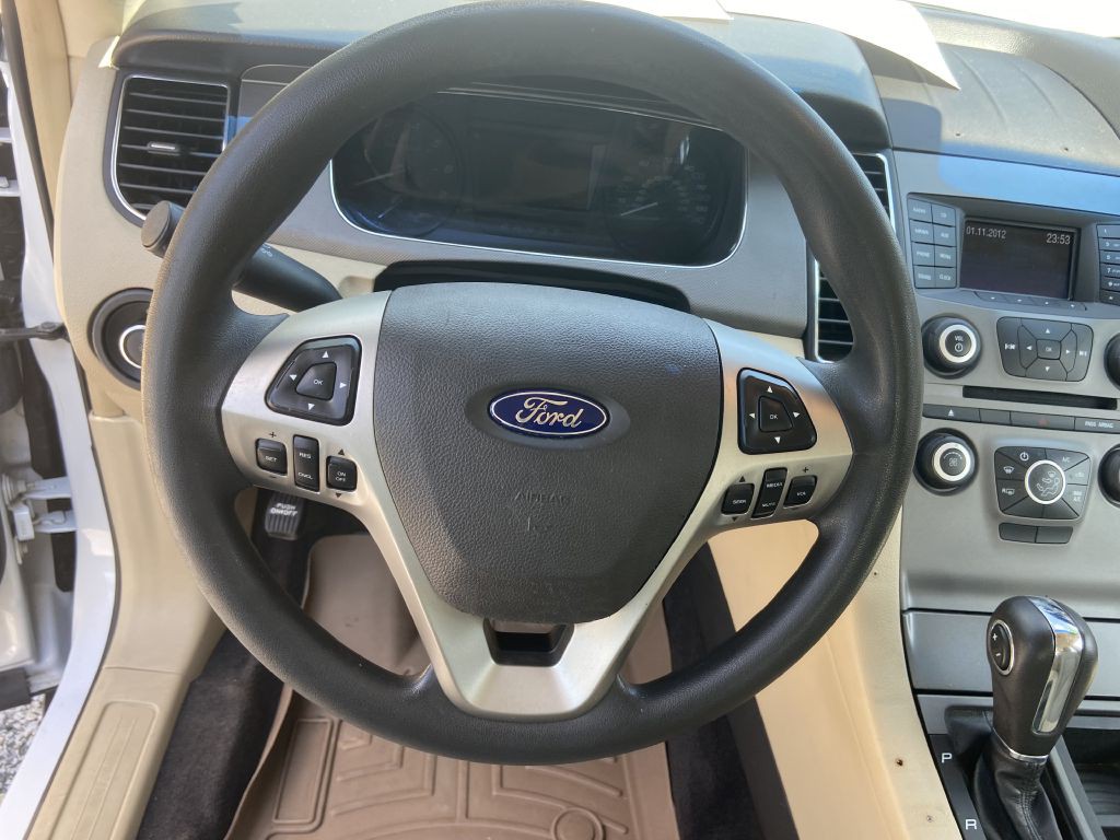 2013 Ford Taurus Image 7