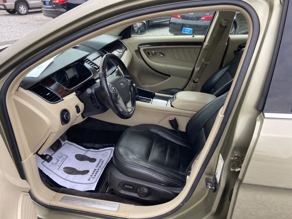 2013 Ford Taurus Image 5