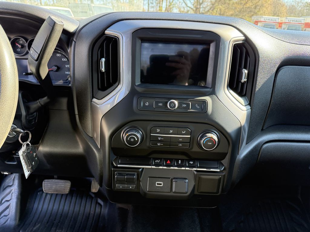 2019 Chevrolet Silverado 1500 Image 8