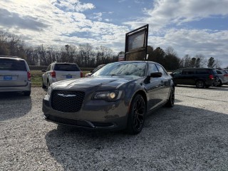 Image for 2019 Chrysler 300 Touring ID: 7087005