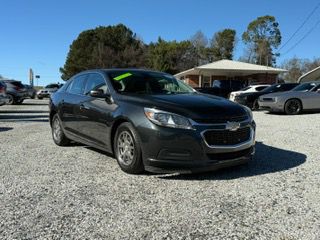 2014 Chevrolet Malibu Image 4