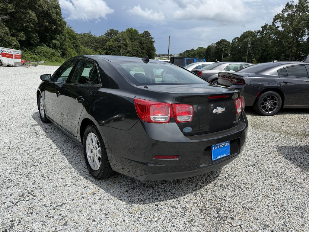 2014 Chevrolet Malibu Image 4