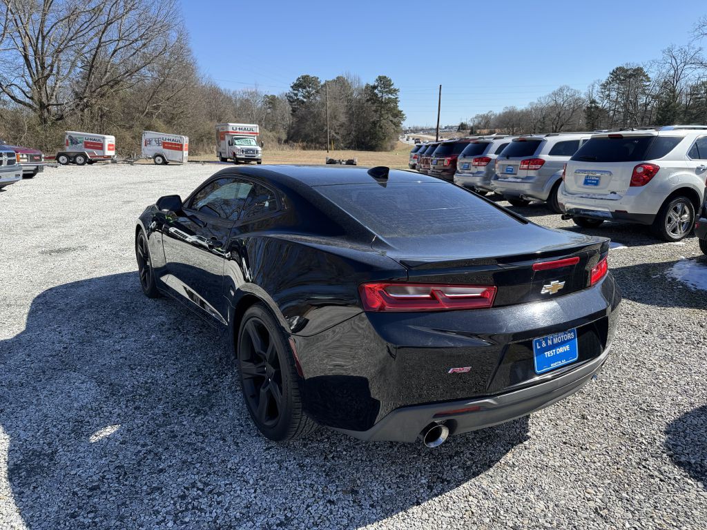2017 Chevrolet Camaro Image 4