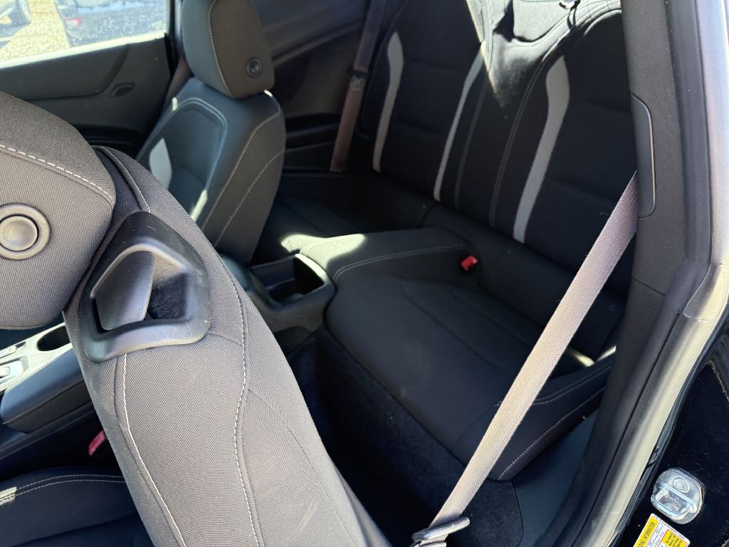 2017 Chevrolet Camaro Image 6