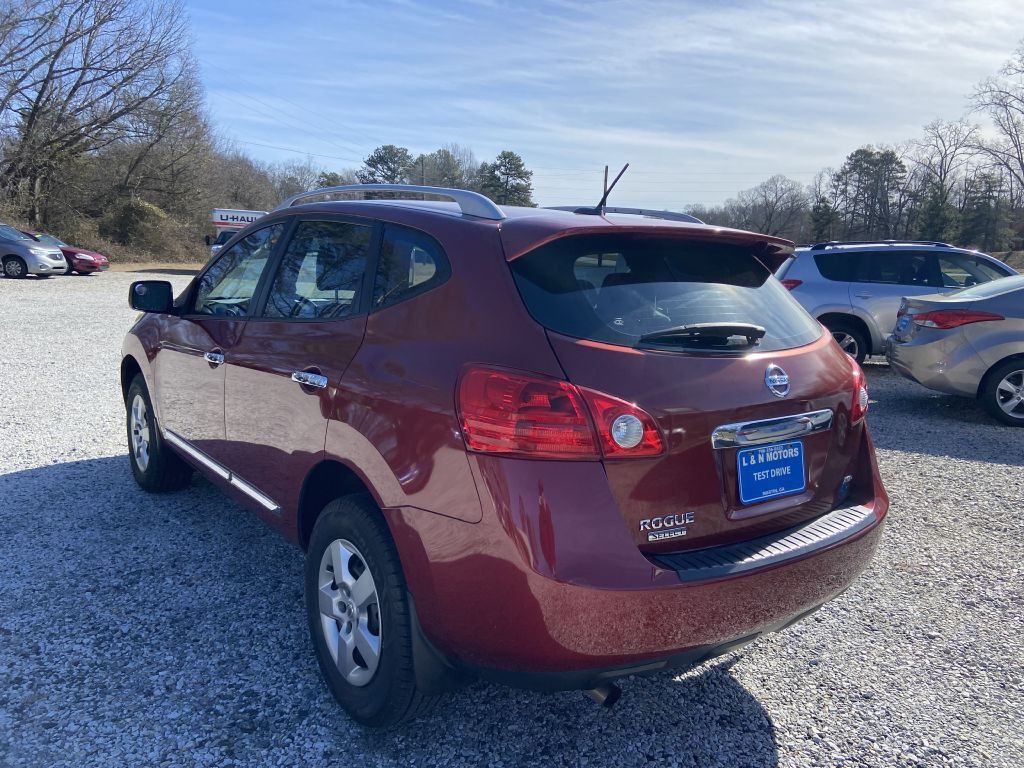 2015 Nissan Rogue Image 4