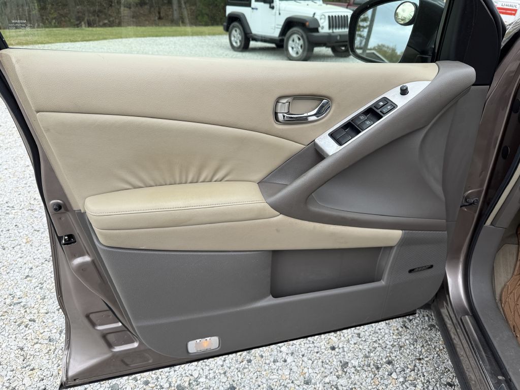 2010 Nissan Murano Image 8