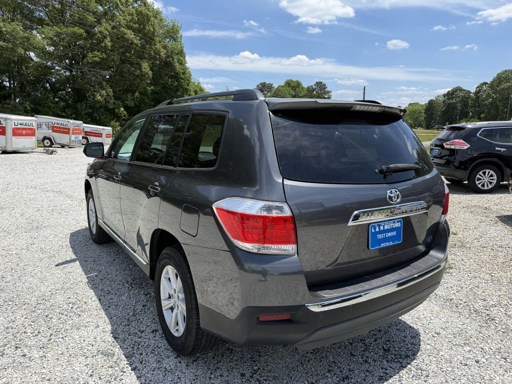 2013 Toyota Highlander Image 4