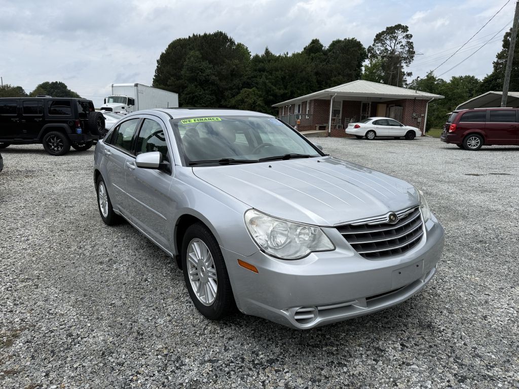 2007 Chrysler Sebring Image 2