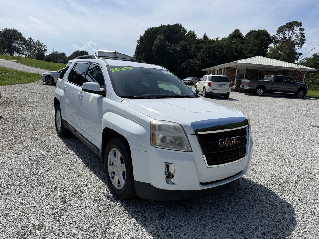 2015 GMC Terrain Image 2