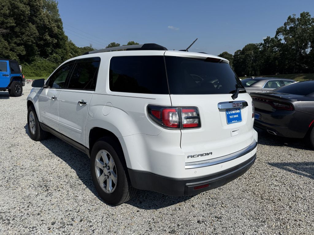 2016 GMC Acadia Image 4