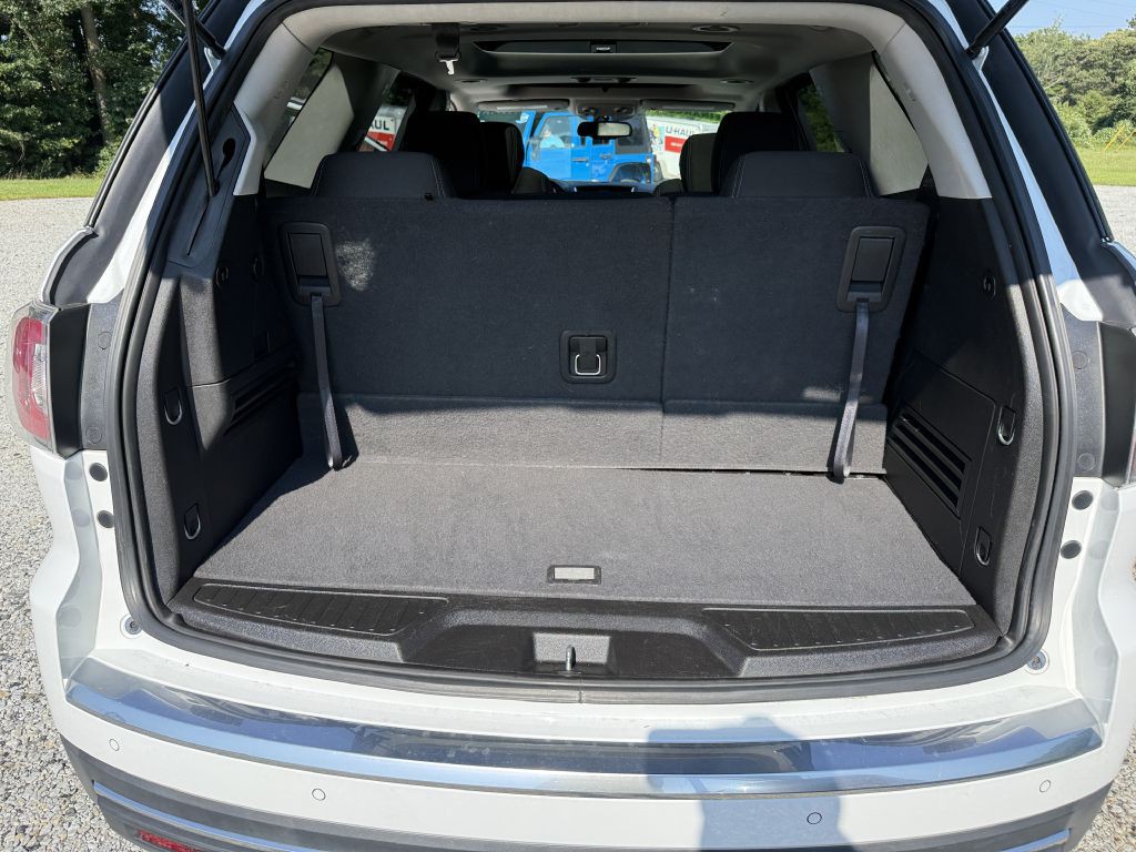2016 GMC Acadia Image 8