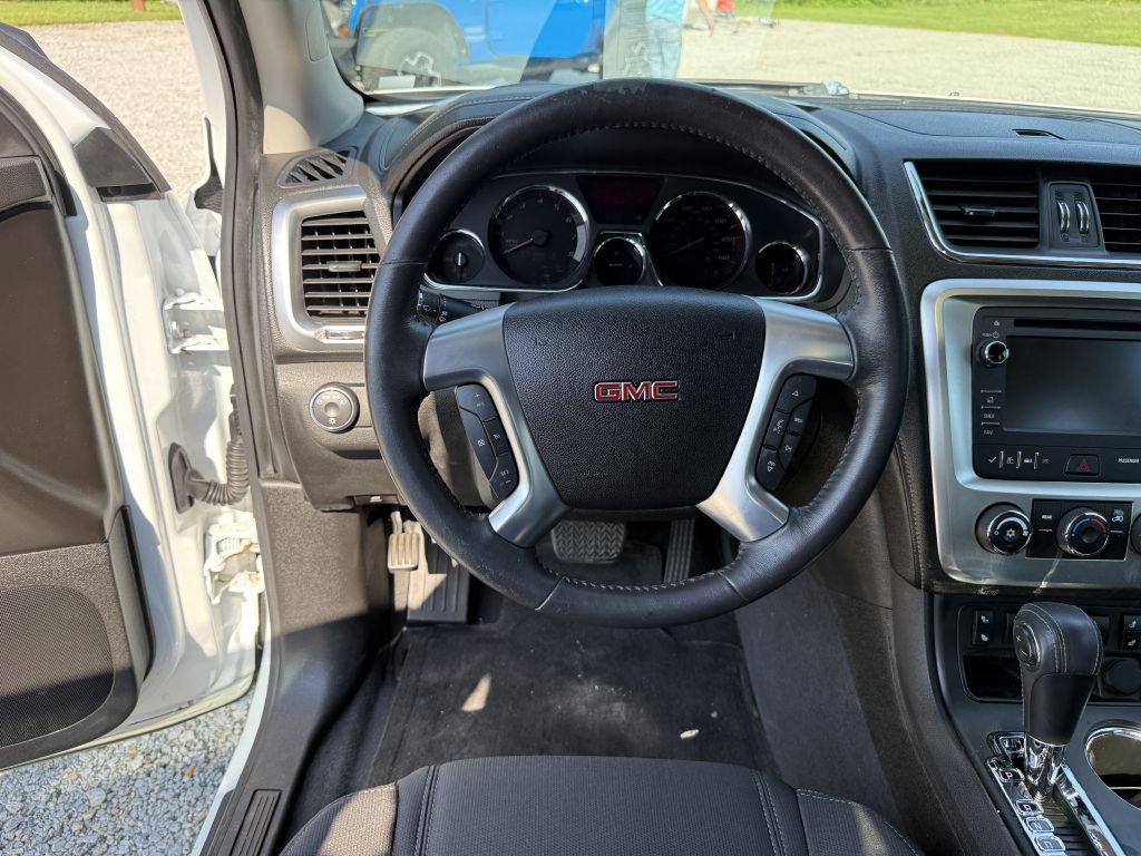 2016 GMC Acadia Image 9