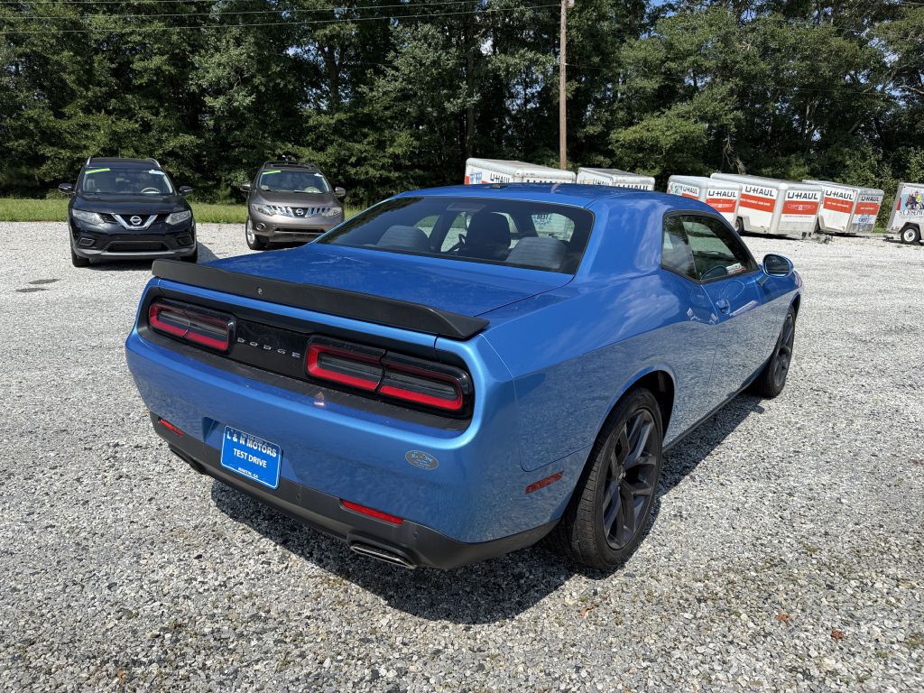2019 Dodge Challenger Image 3