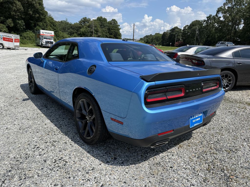 2019 Dodge Challenger Image 4