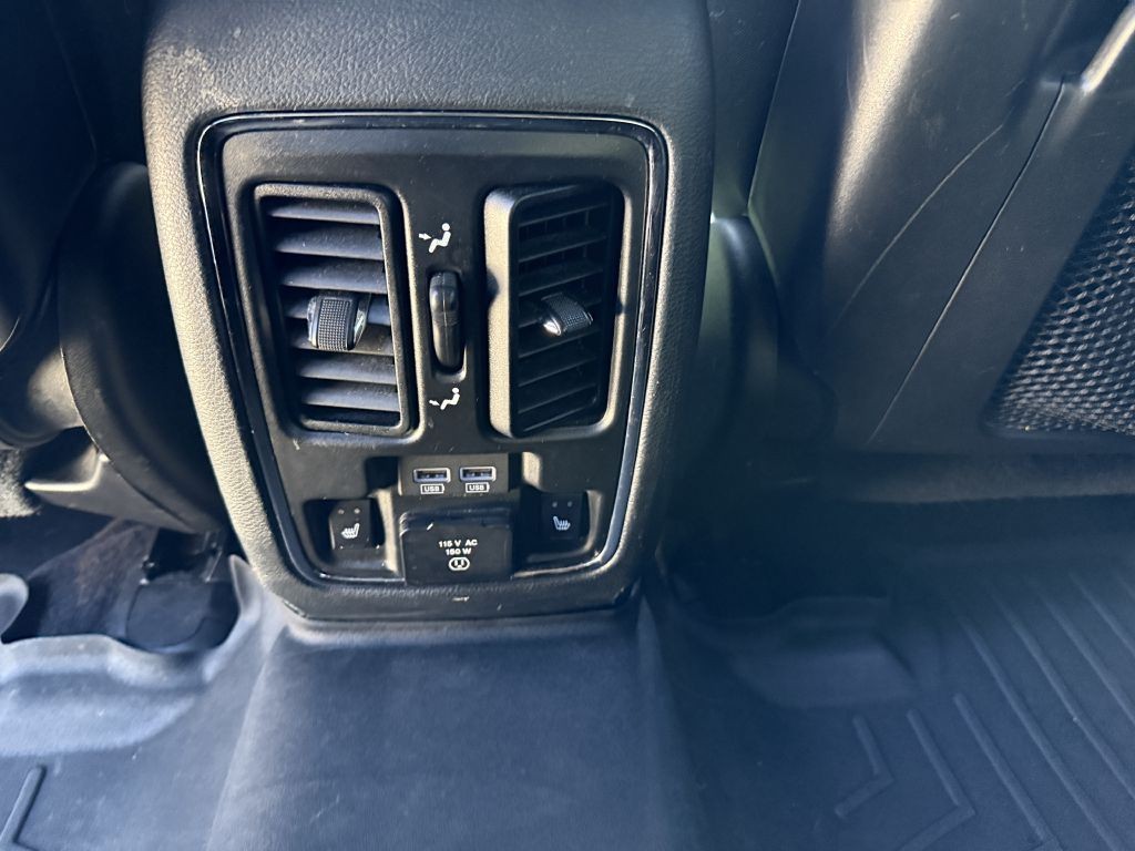 2017 Jeep Grand Cherokee Image 10