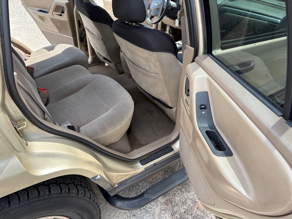 2001 Jeep Grand Cherokee Image 11