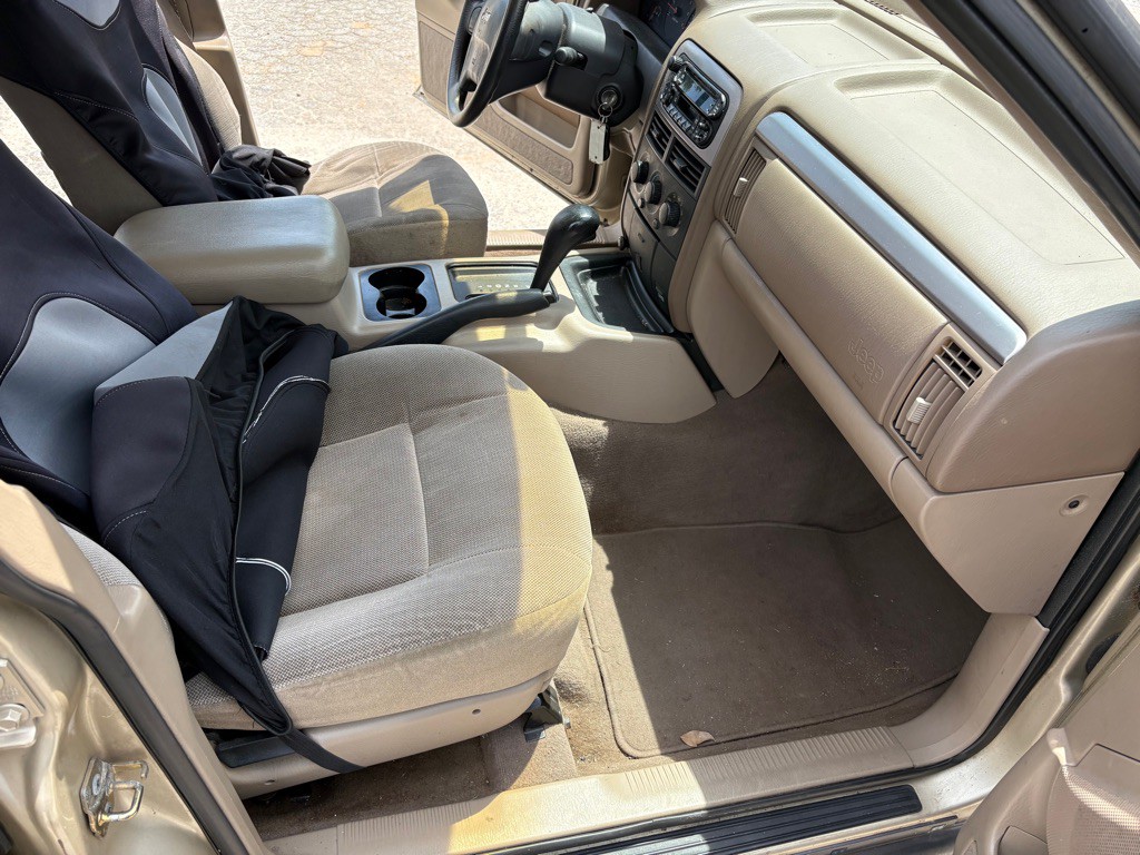 2001 Jeep Grand Cherokee Image 12