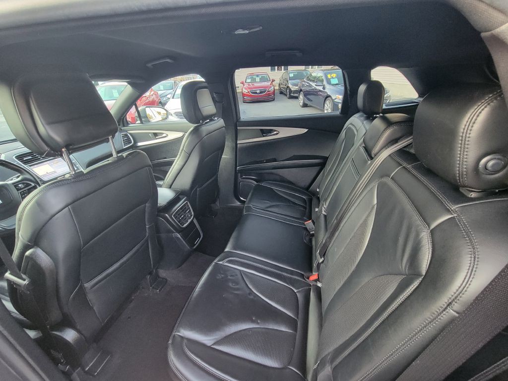 2020 Lincoln Nautilus Image 16