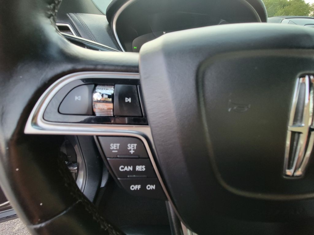 2020 Lincoln Nautilus Image 28