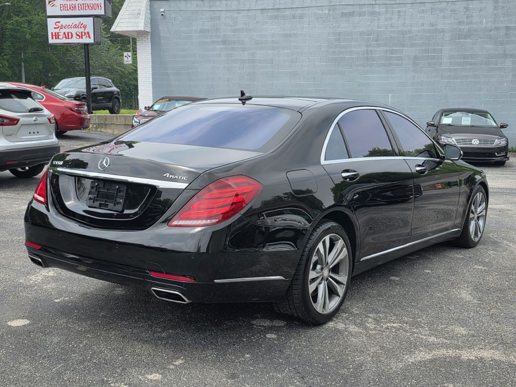 2016 Mercedes-Benz S-Class Image 9