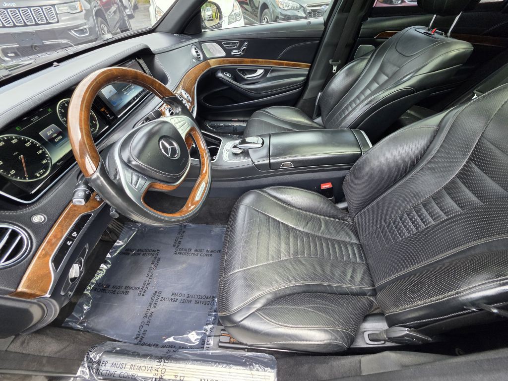 2016 Mercedes-Benz S-Class Image 24