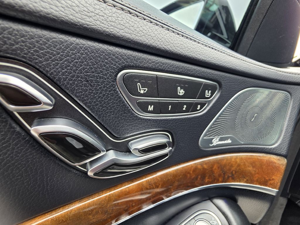 2016 Mercedes-Benz S-Class Image 26