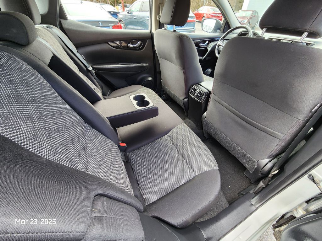 2021 Nissan Rogue Image 19