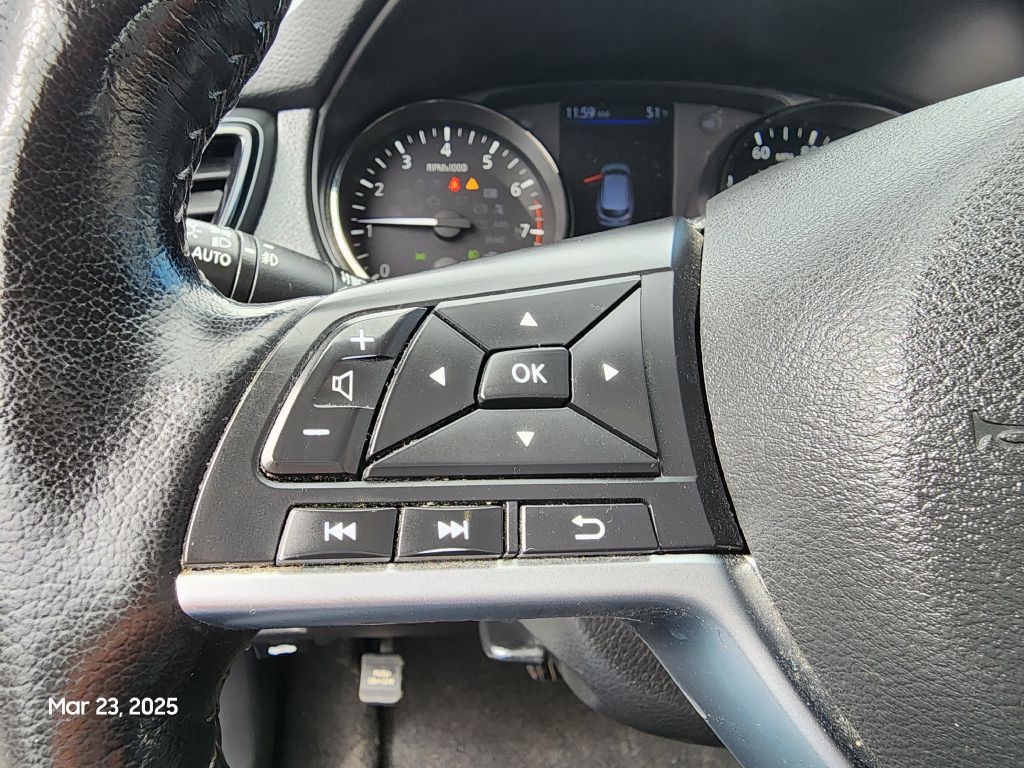 2021 Nissan Rogue Image 33