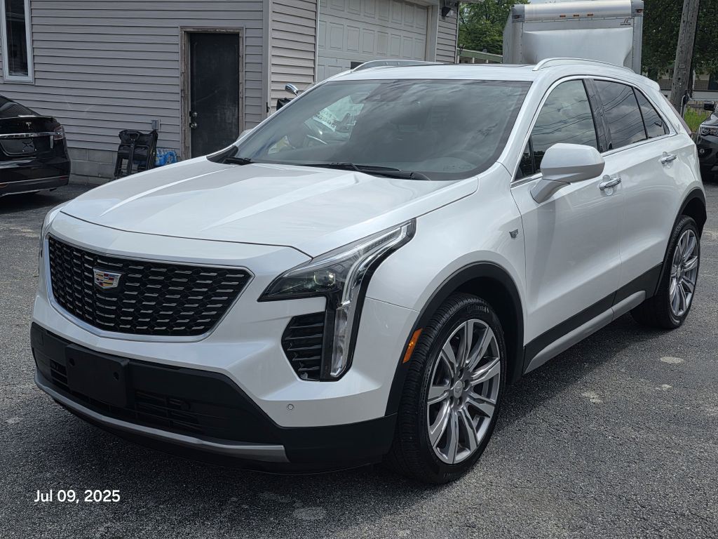 2019 Cadillac XT4 Image 2