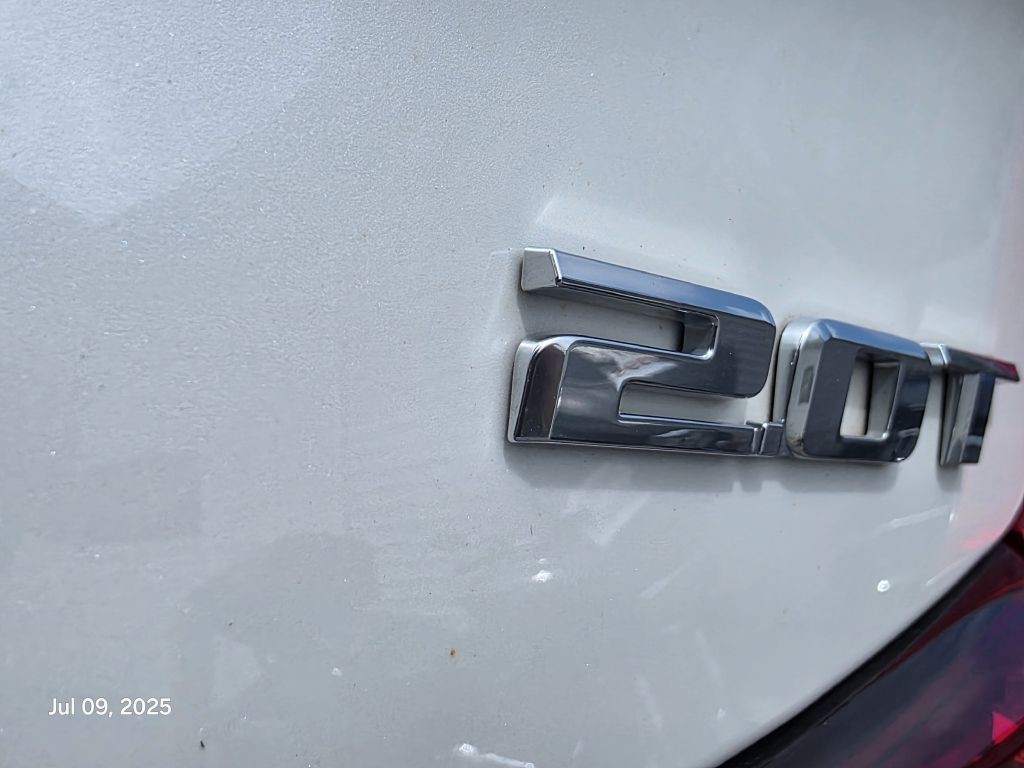 2019 Cadillac XT4 Image 15