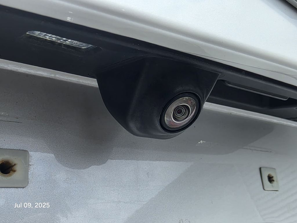 2019 Cadillac XT4 Image 16