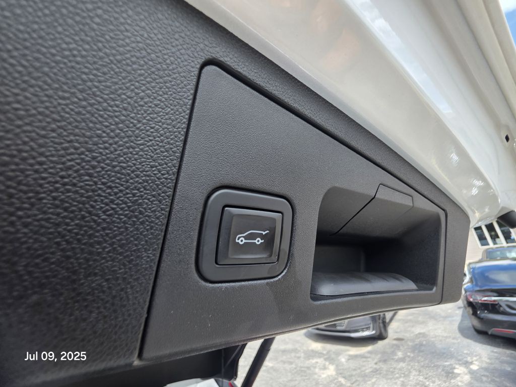 2019 Cadillac XT4 Image 25