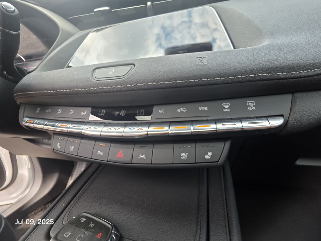 2019 Cadillac XT4 Image 38