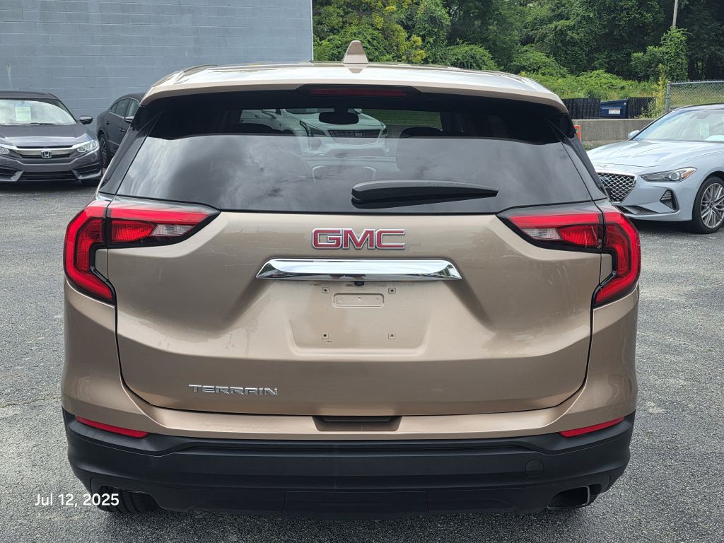 2018 GMC Terrain Image 11