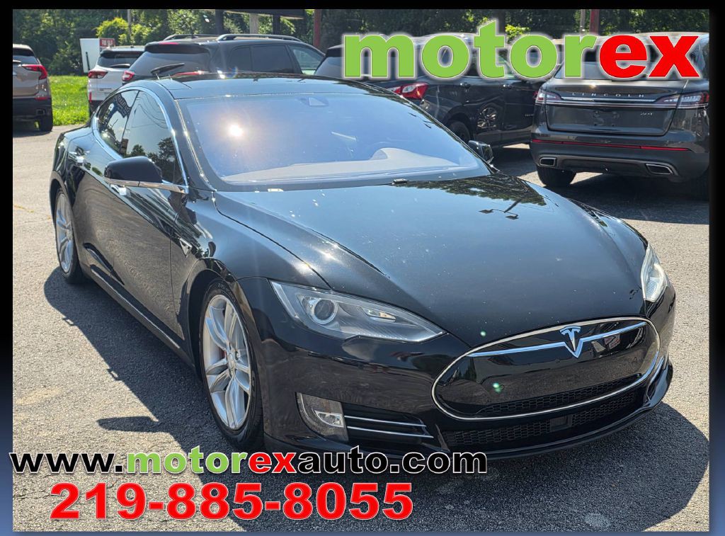 2015 Tesla Model S Image 1