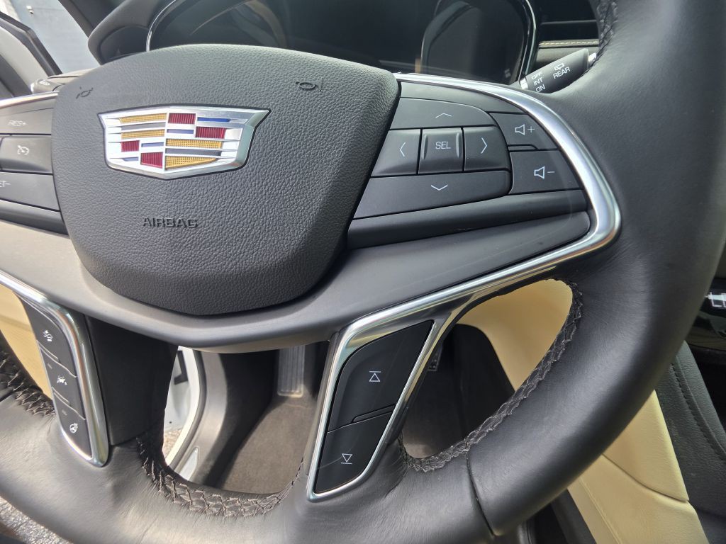 2018 Cadillac XT5 Image 43