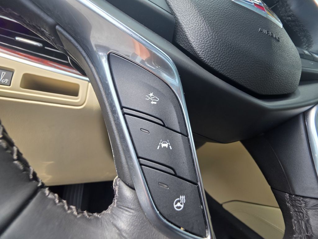2018 Cadillac XT5 Image 45