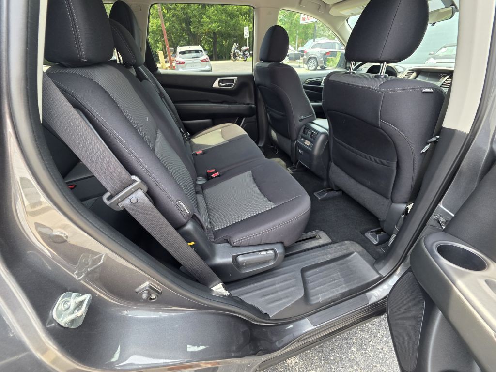 2019 Nissan Pathfinder Image 25