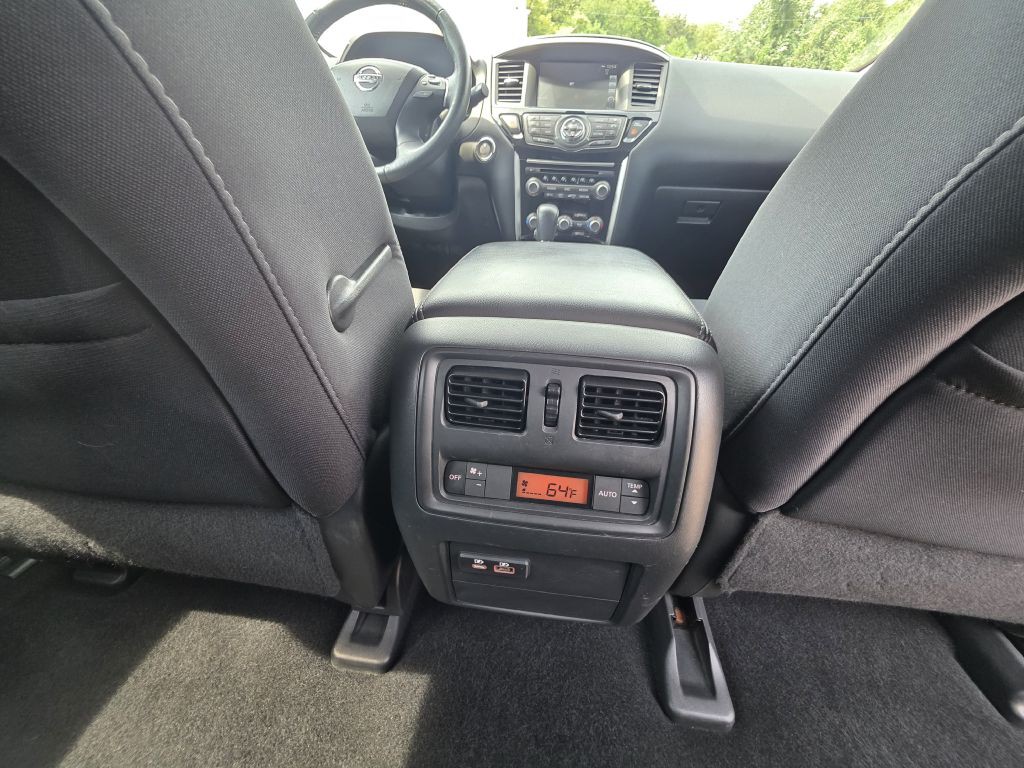 2019 Nissan Pathfinder Image 29