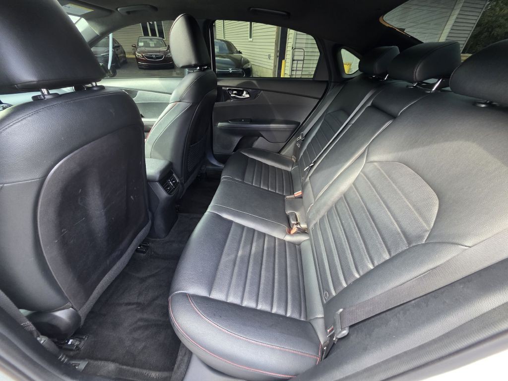 2021 Kia Forte Image 27