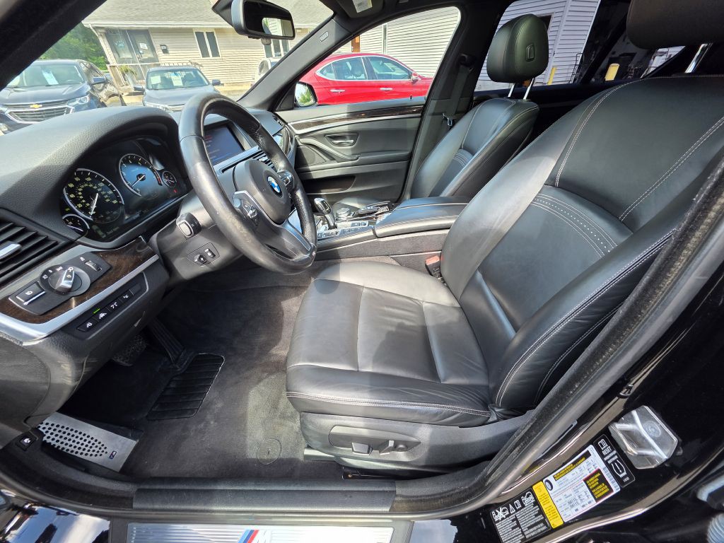 2015 BMW 5 Series Image 19