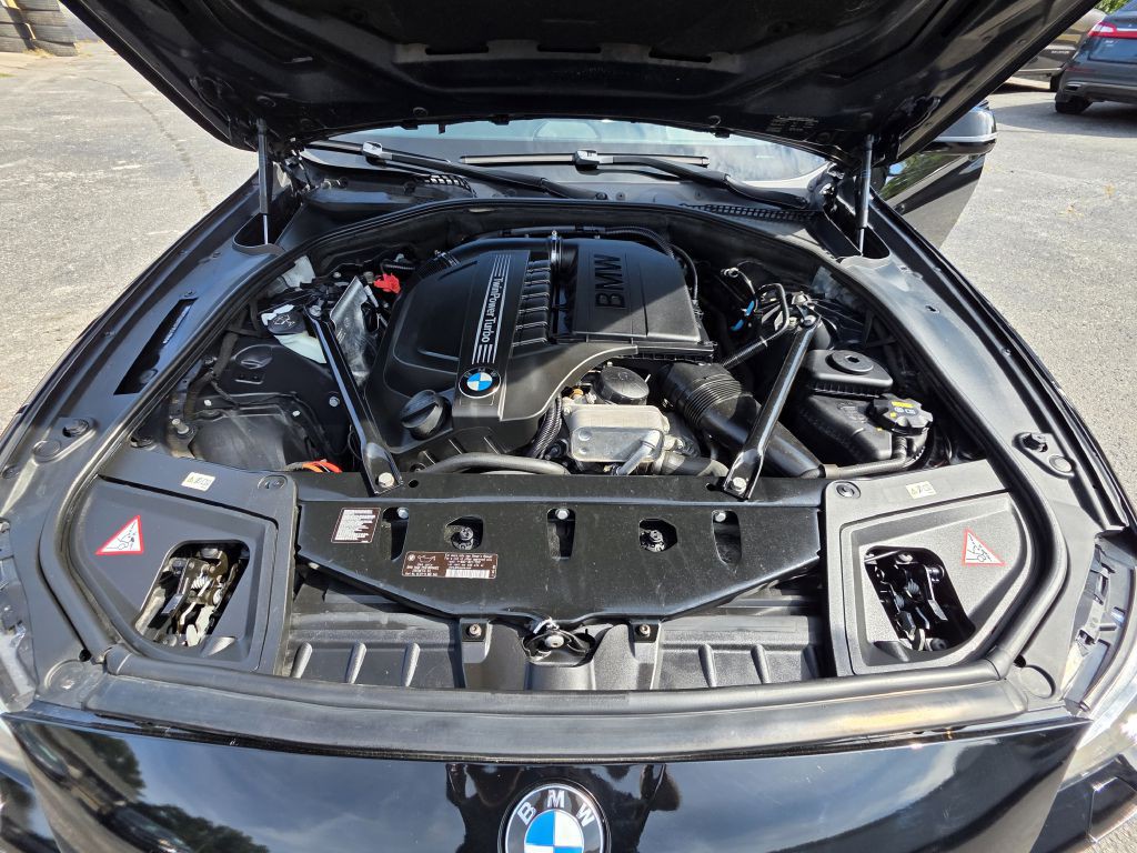 2015 BMW 5 Series Image 42