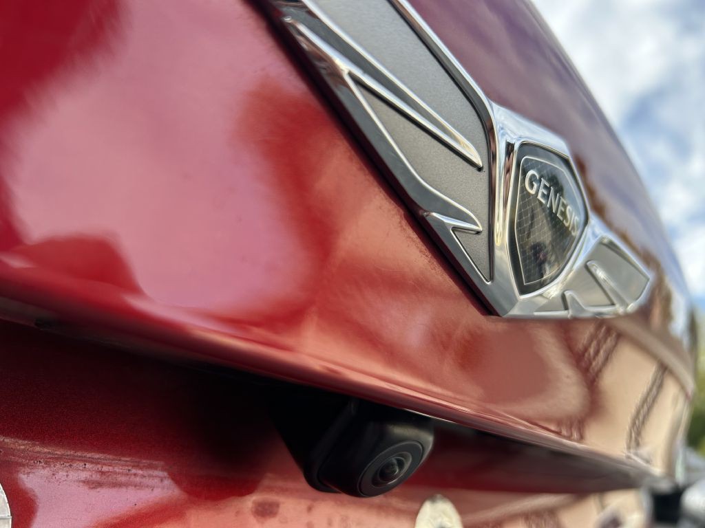 2021 Genesis G70 Image 11