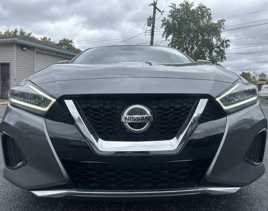 2022 Nissan Maxima Image 3
